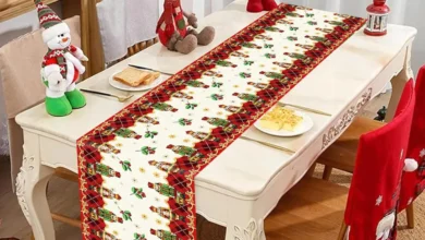 How to Choose the Perfect Christmas Table Runner